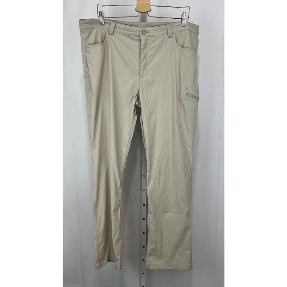 EDDIE BAUER Straight Leg Nylon Pants Outdoor Zip Fly Flat Front Beige Size 18